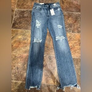 Judy Blue Mid-Rise 5/27 Jeans